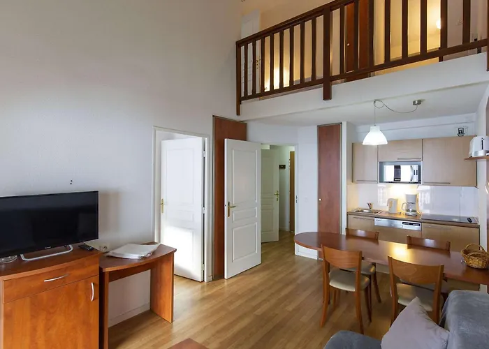 Duplex 7 Pers. Avec Terrasse Sud, Piscine, Et Fitness A La Mongie - Fr-1-404-294 בנרס-דה-ביגור